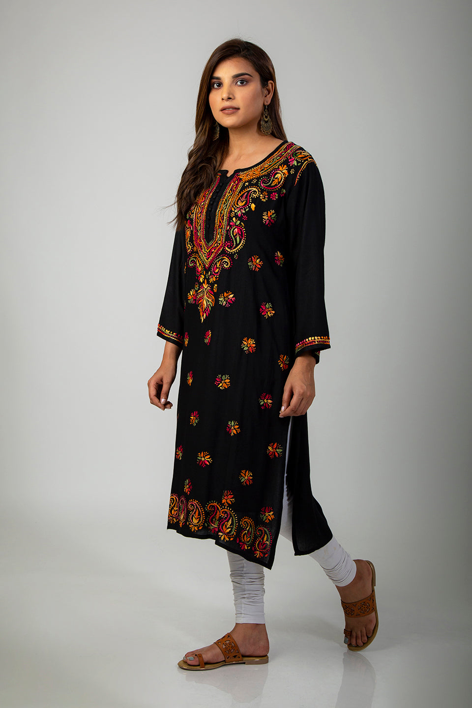 Cotton Pakistani Style Lucknow Chikankari embroidered Kurta Tunic Kurti |  Kurta neck design, Fashion hacks clothes, Indian kurti designs